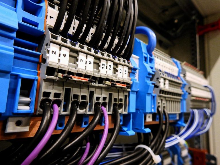 Elektricien Rotterdam: De oplossing voor al je elektrische klussen